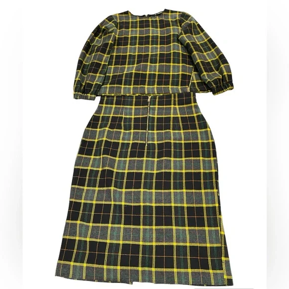 Zara Plaid Skirt and Matching Blouse - Picture 5 of 10